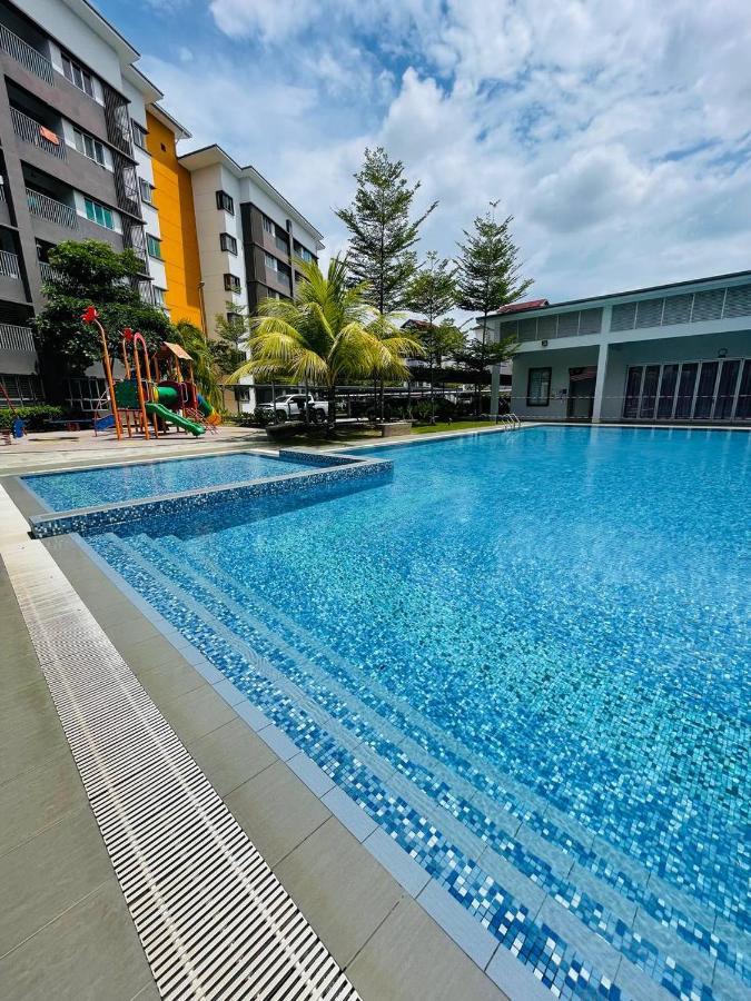 Wallaway2Stay Kiara Nilai Apartment 3 Bedroom Exteriér fotografie