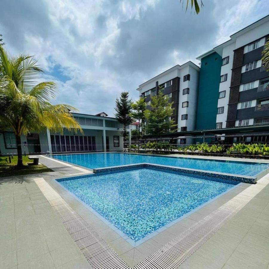 Wallaway2Stay Kiara Nilai Apartment 3 Bedroom Exteriér fotografie